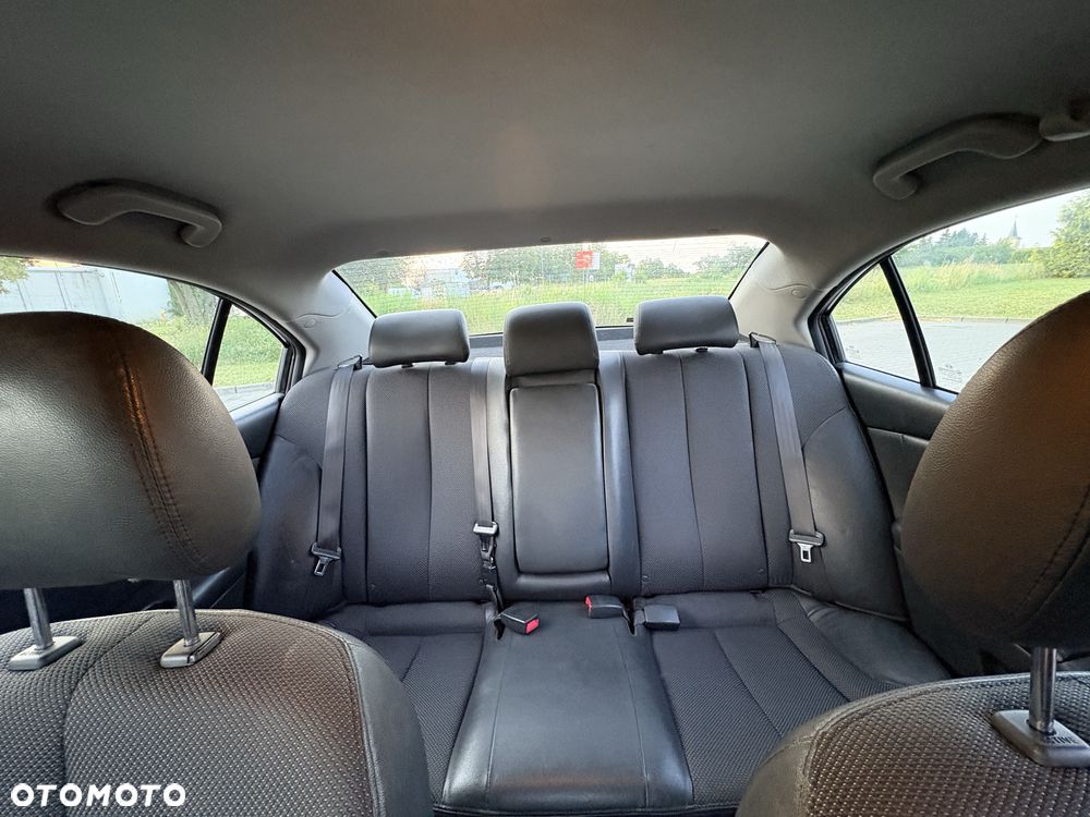 Kia Magentis - 6