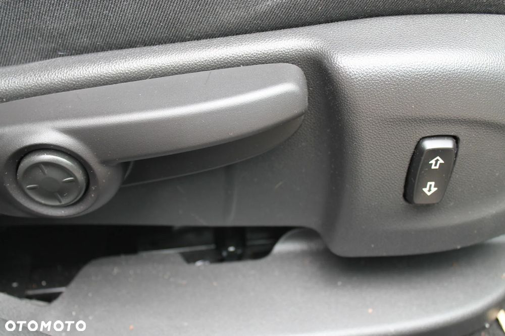 Opel Astra IV 1.6 CDTI Sport - 29