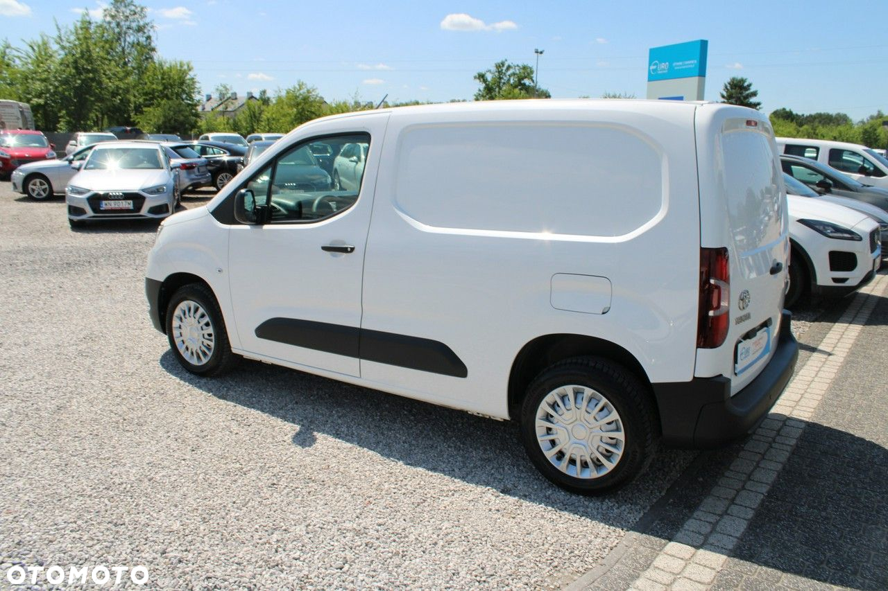 Toyota Proace City - 9
