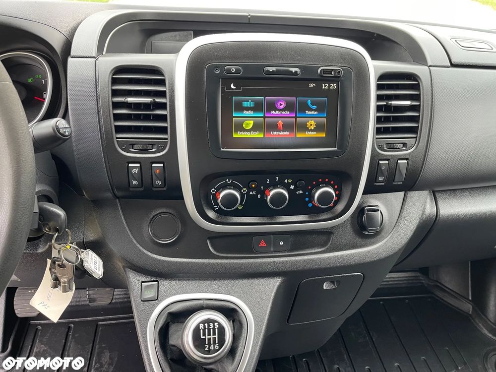 Renault Trafic - 33