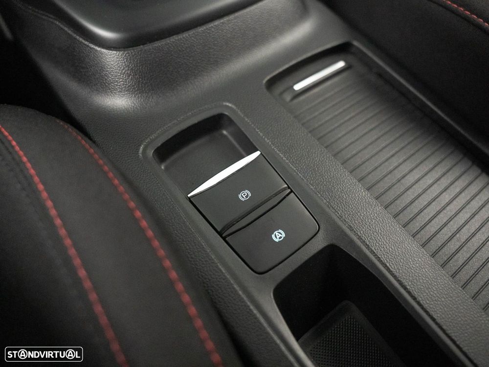 Ford Focus SW 1.0 EcoBoost MHEV ST-Line - 23