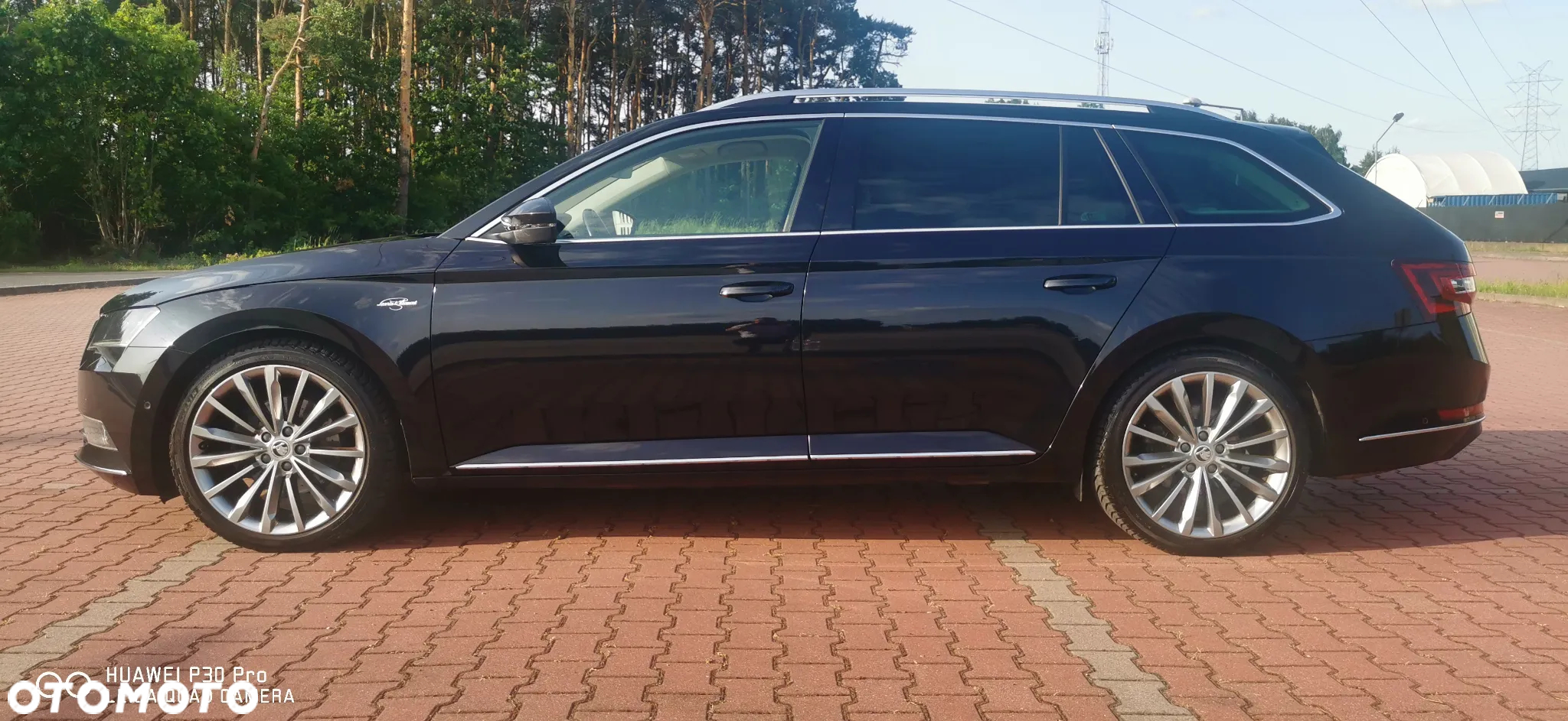 Skoda Superb 2.0 TDI 4x4 L&K DSG - 2