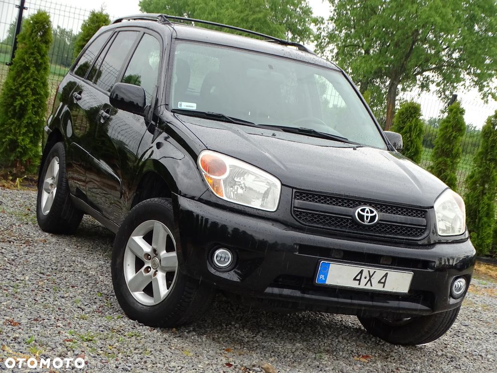 Toyota RAV4 - 1