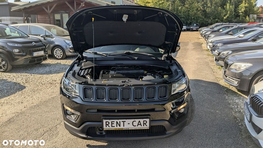 Jeep Compass - 35
