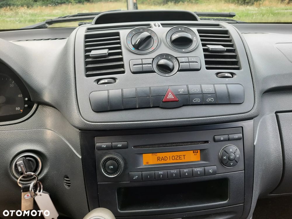 Mercedes-Benz Vito - 11