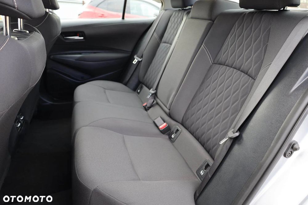 Toyota Corolla 1.5 Comfort - 34