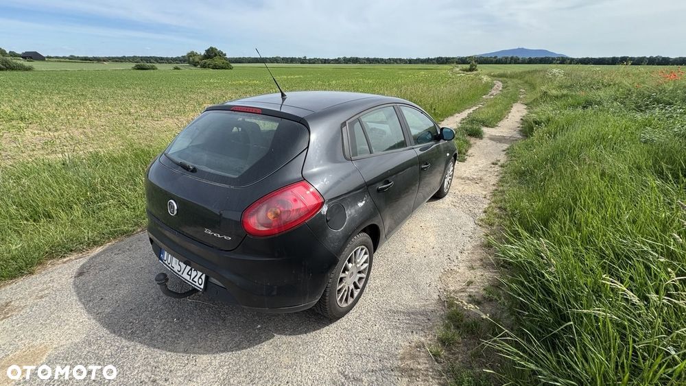 Fiat Bravo 1.9 Multijet Active - 4