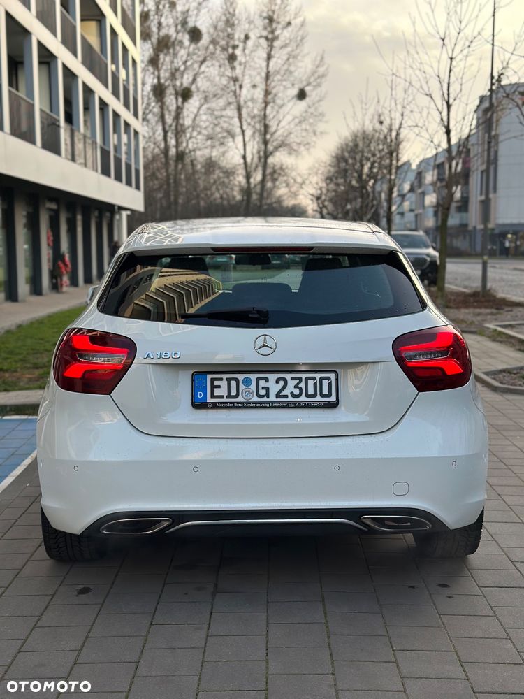 Mercedes-Benz Klasa A 180 7G-DCT SCORE - 9