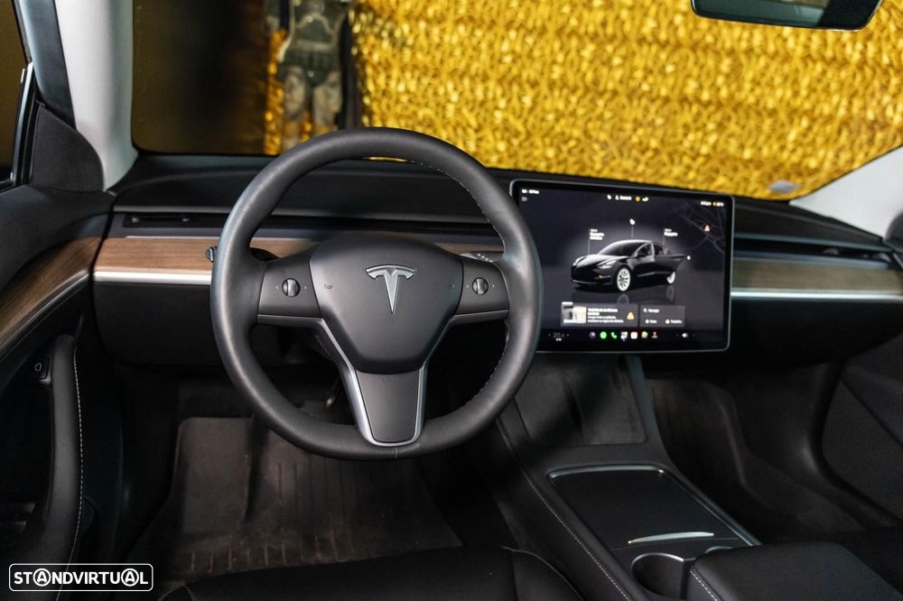 Tesla Model 3 - 22