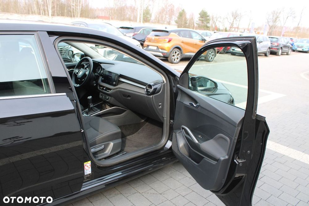 Skoda Fabia - 22