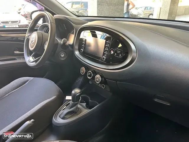 Toyota Aygo X 1.0 Pulse CVT - 17