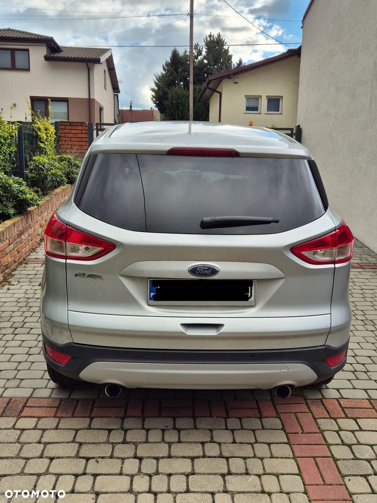 Ford Kuga 2015 photo 2