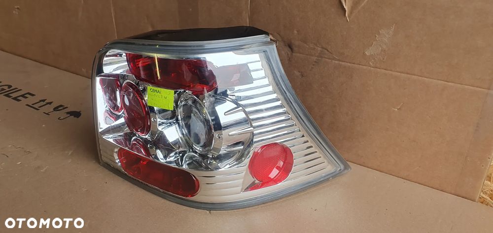 Lampa prawy tył tylna prawa VW Golf IV HB Tuning NOWA - 3