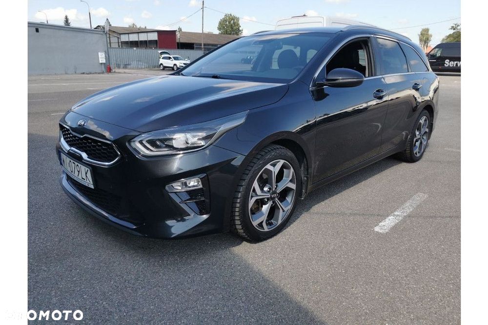 Kia Ceed - 1