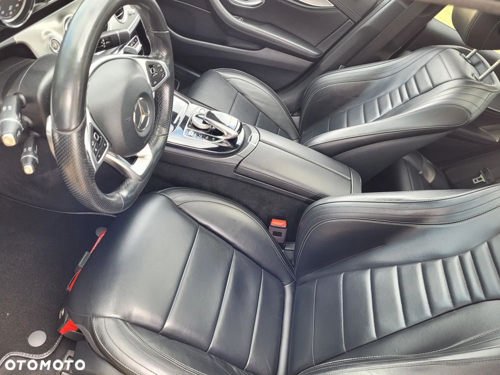 Mercedes-Benz Klasa E 220 d Business Edition 9G-TRONIC - 34