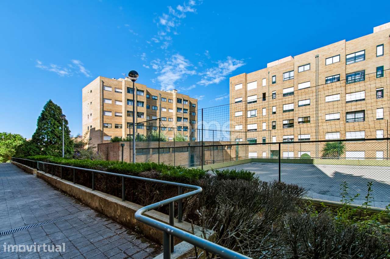 Apartamento T3, a 8 min do Hospital de S. João - Grande imagem: 4/27