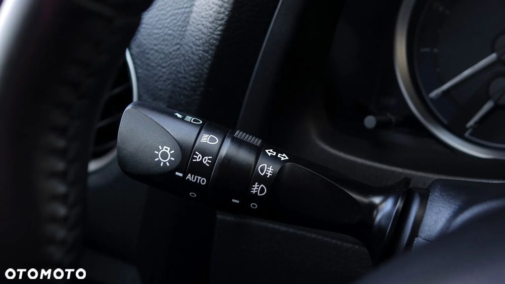 Toyota Auris - 14