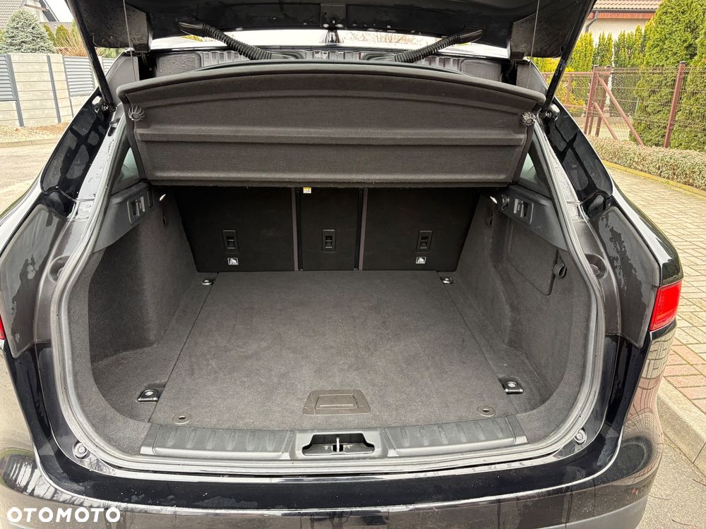 Jaguar F-Pace 20d AWD Prestige - 12