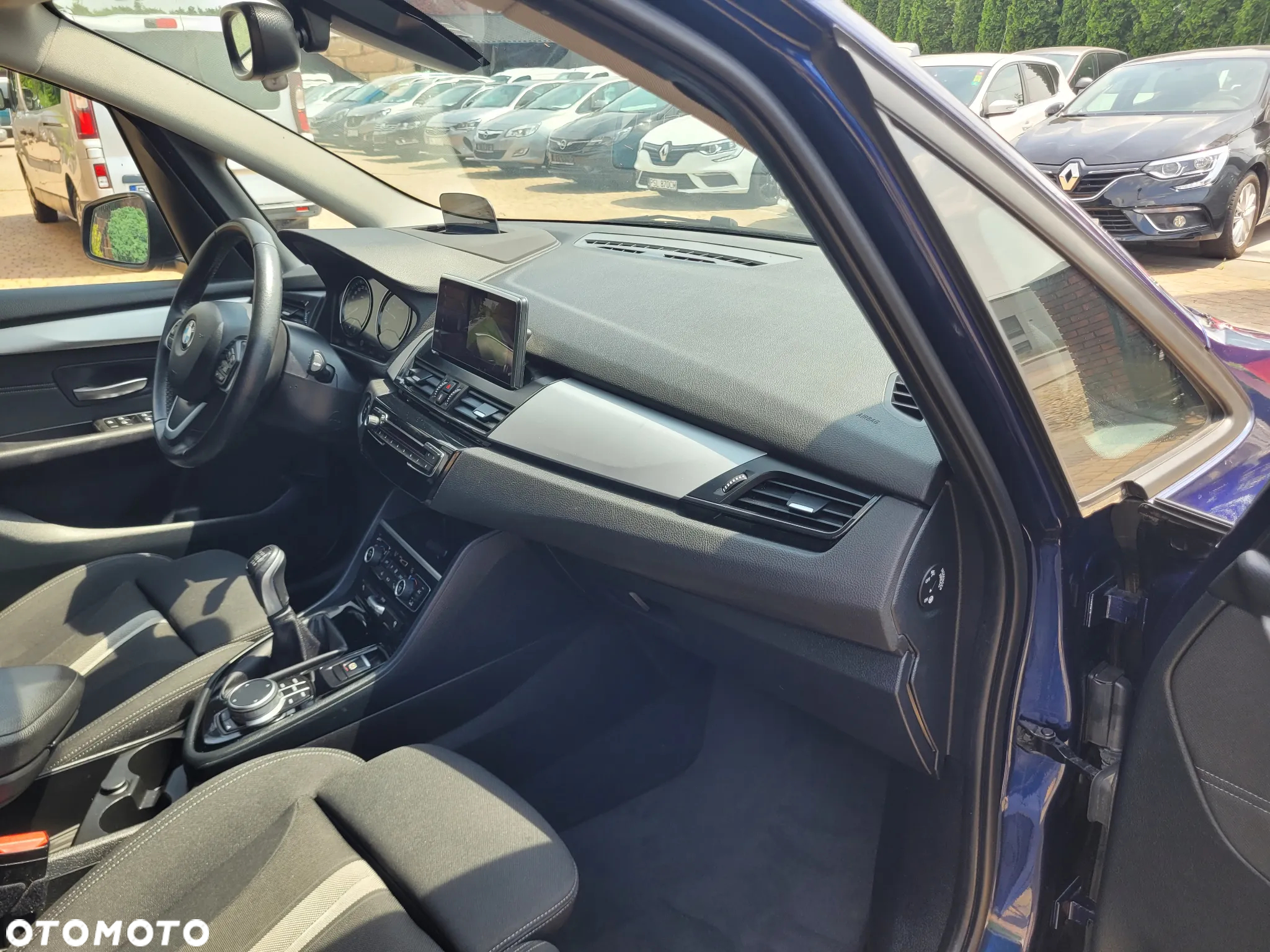 BMW Seria 2 218i Gran Tourer - 16