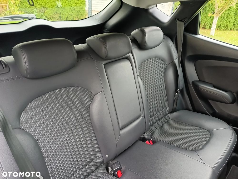 Hyundai ix35 2.0 2WD Automatik Style - 13