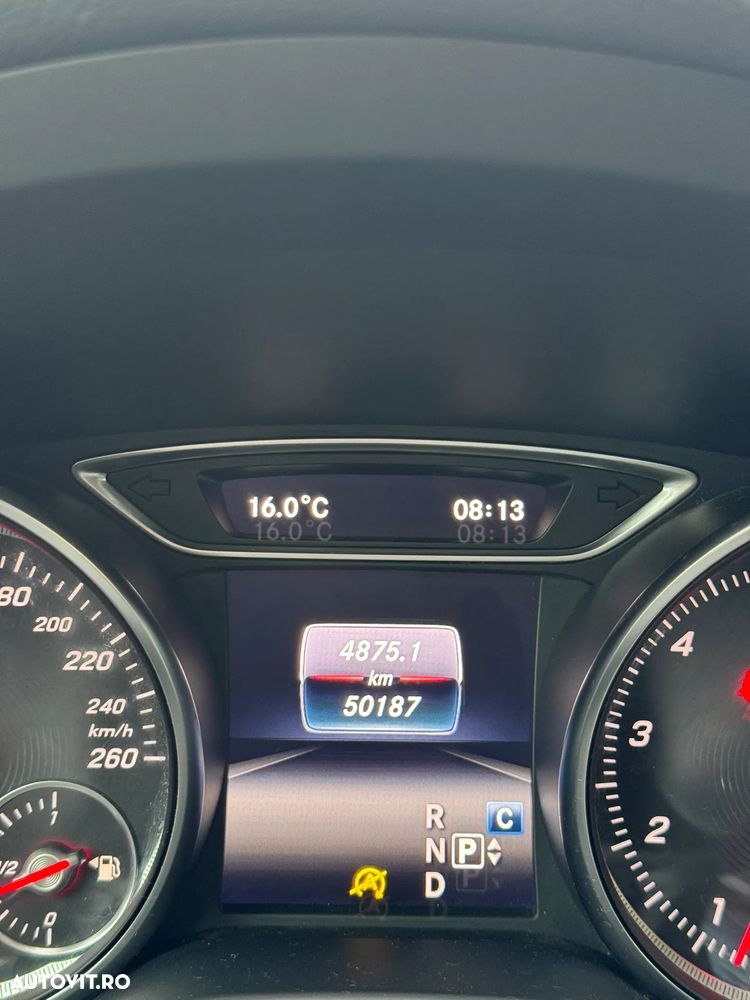 Mercedes-Benz GLA 250 4MATIC Aut. - 26