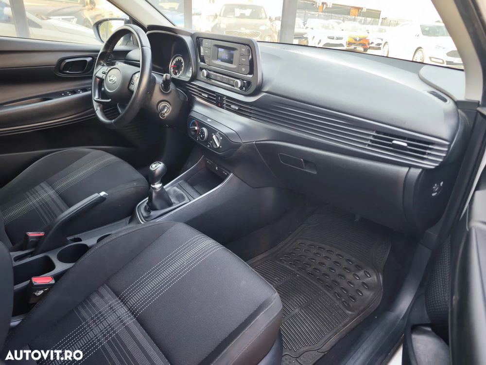 Hyundai i20 - 14