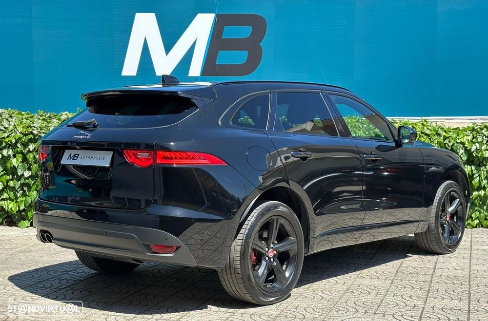 Jaguar F-Pace - 30