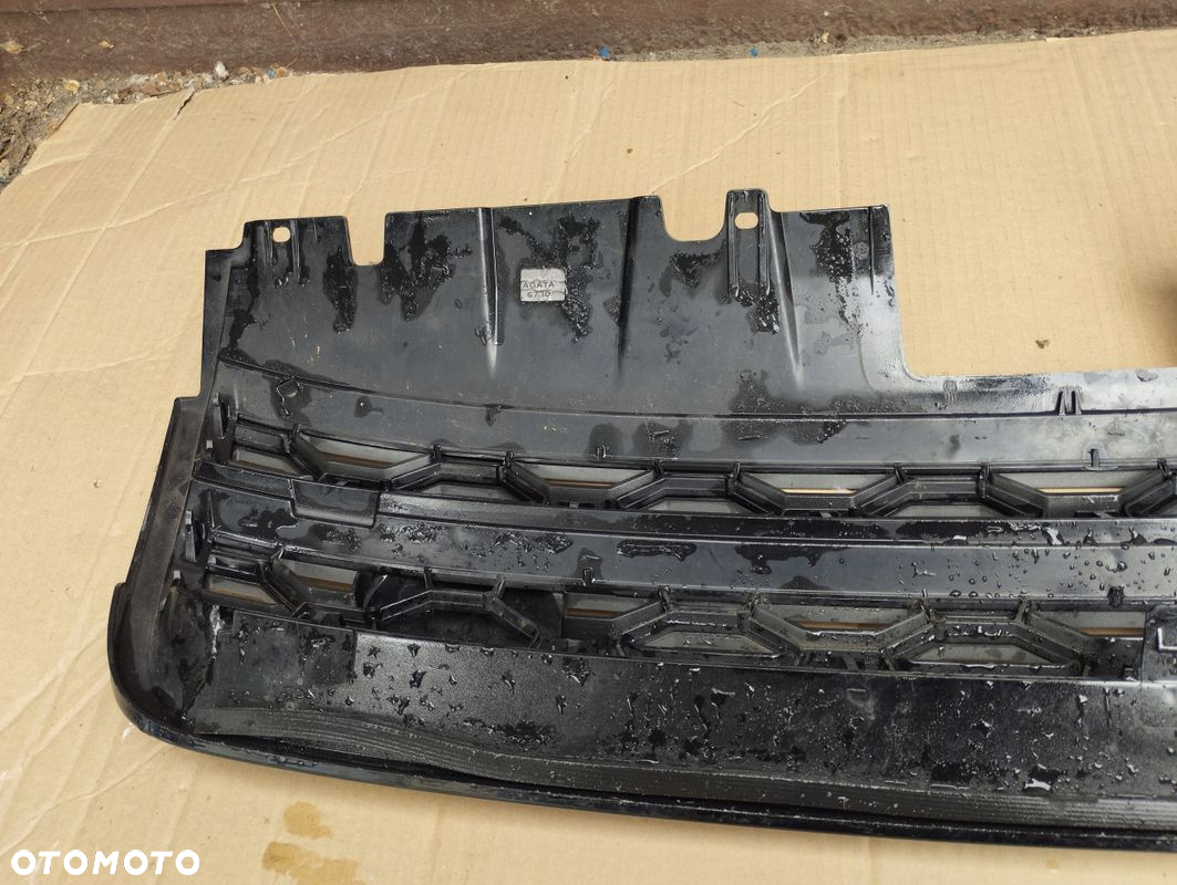 Grill Atrapa Land Rover Discovery Sport 2015-^ FK72-BA100-CAW - 4