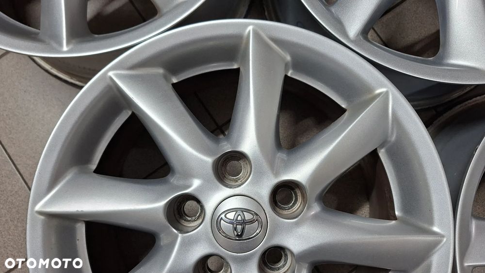 Felgi Aluminiowe 16 Toyota Auris Corolla 5x114.3 ET 45 - 4