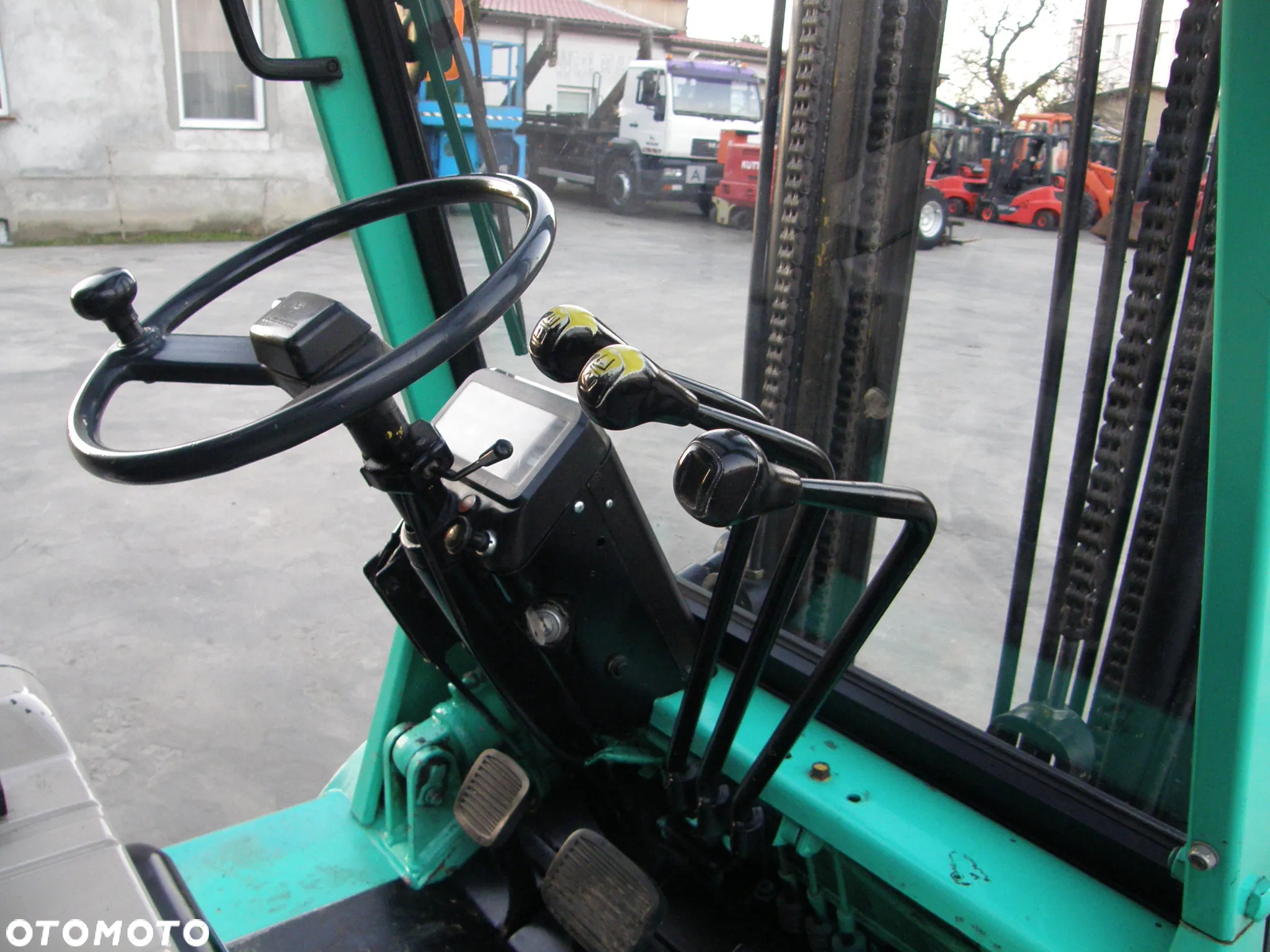 Mitsubishi FD25 przesuw wózek widłowy z Niemiec - 10