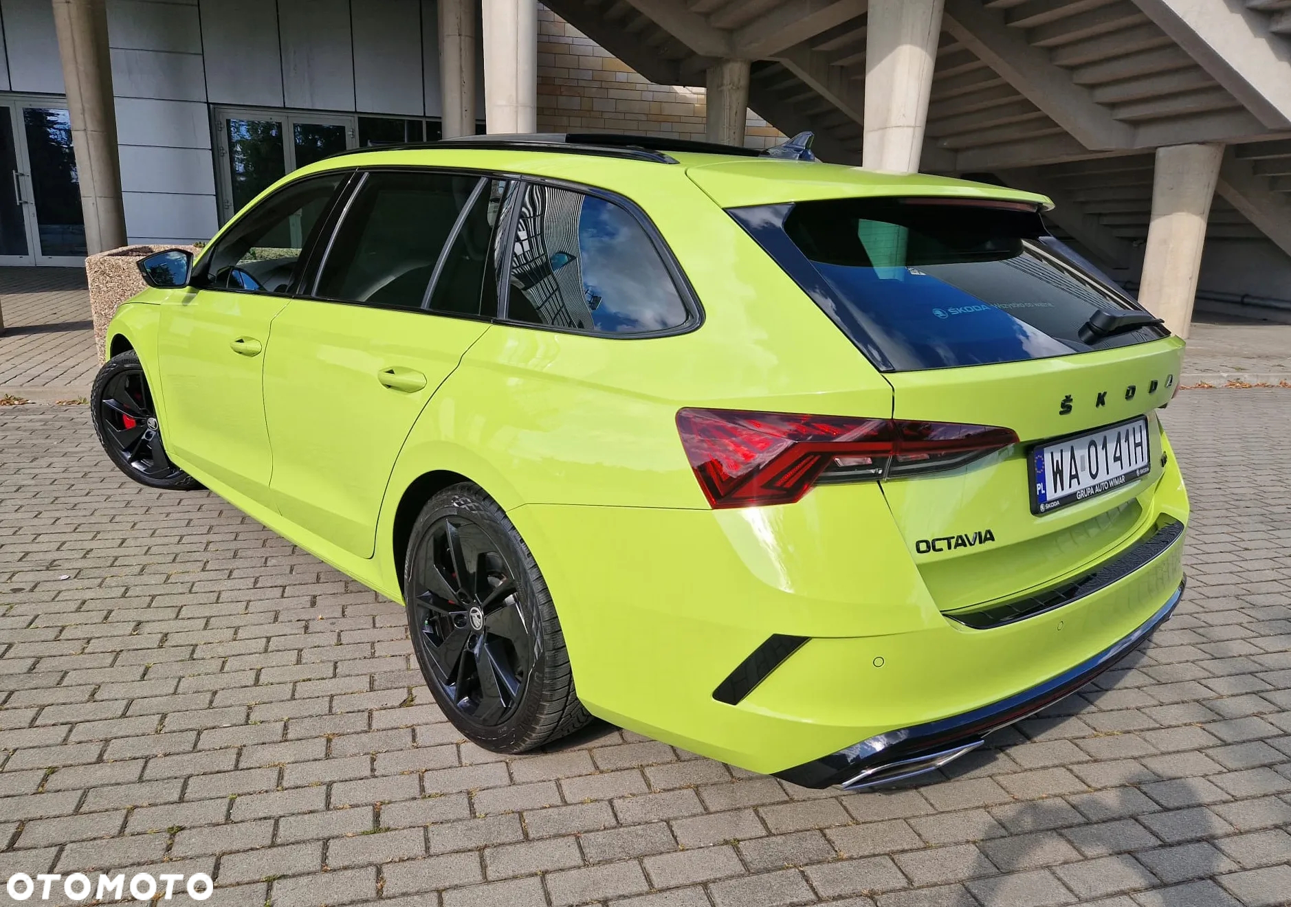 Skoda Octavia 2.0 TSI RS DSG - 6