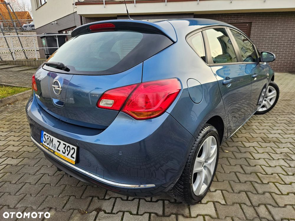 Opel Astra 1.6 ecoFLEX Start/Stop Active - 4