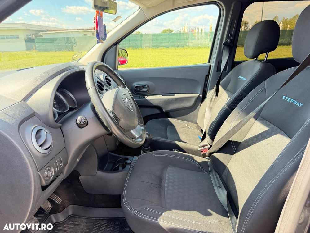 Dacia Lodgy 1.5 dCi 90 CP Stepway - 9