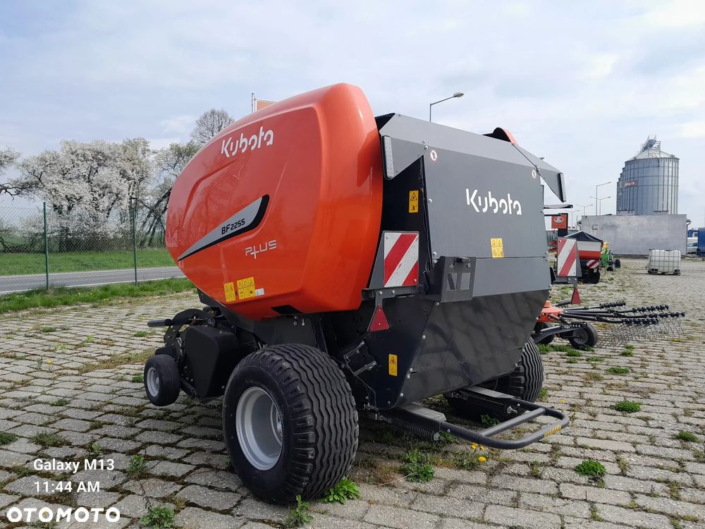 Kubota BF2255R SC14N - 4