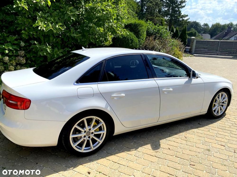 Audi A4 Limousine - 23