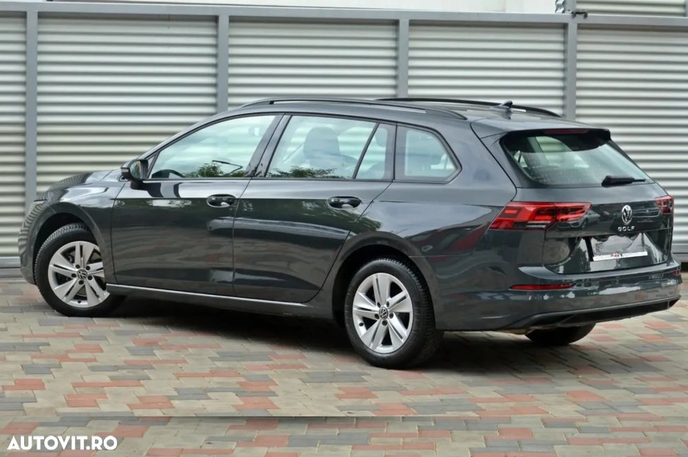 Volkswagen Golf - 3