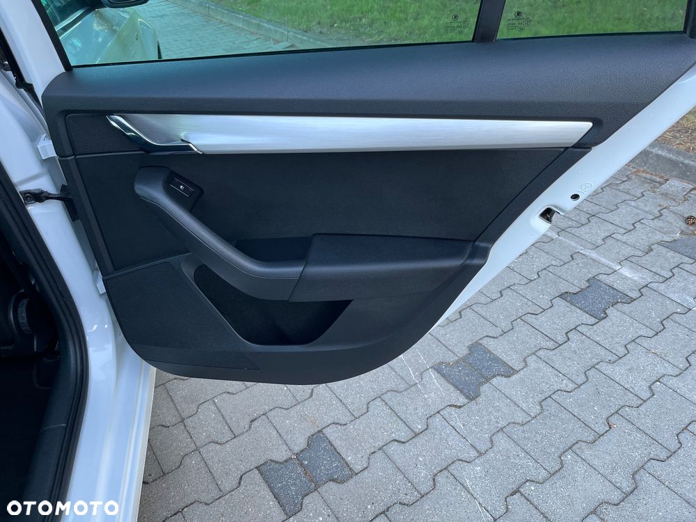 Skoda Octavia 1.8 TSI 4x4 DSG Drive - 16
