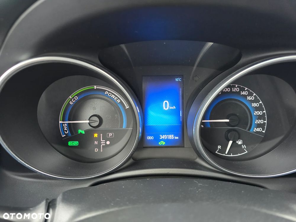Toyota Auris Hybrid 135 Premium - 18
