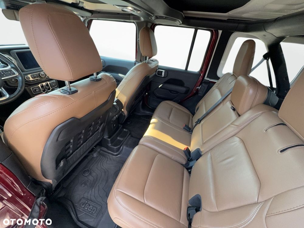 Jeep Wrangler - 14