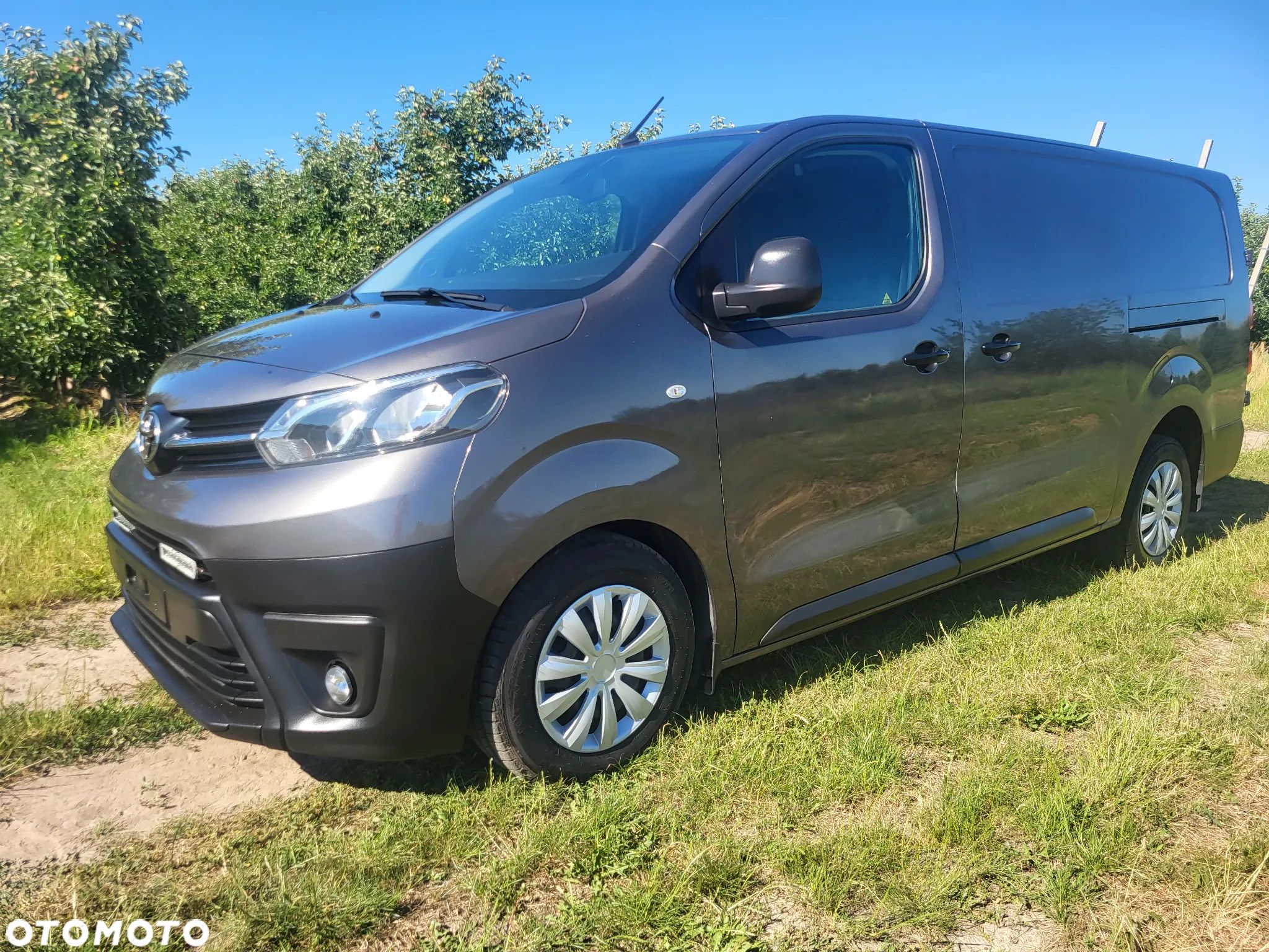 Toyota Proace - 1