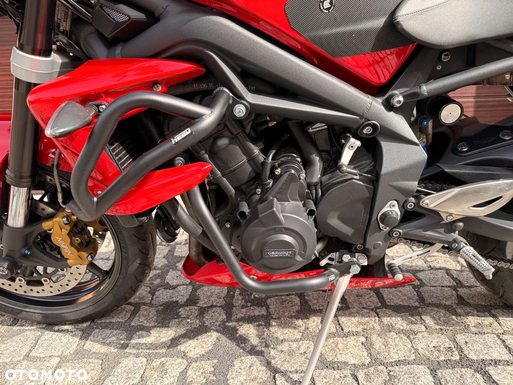 Triumph Street Triple - 17