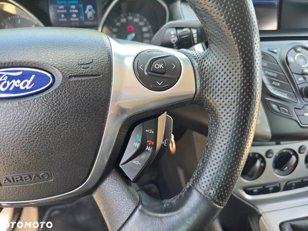Ford Focus - 28