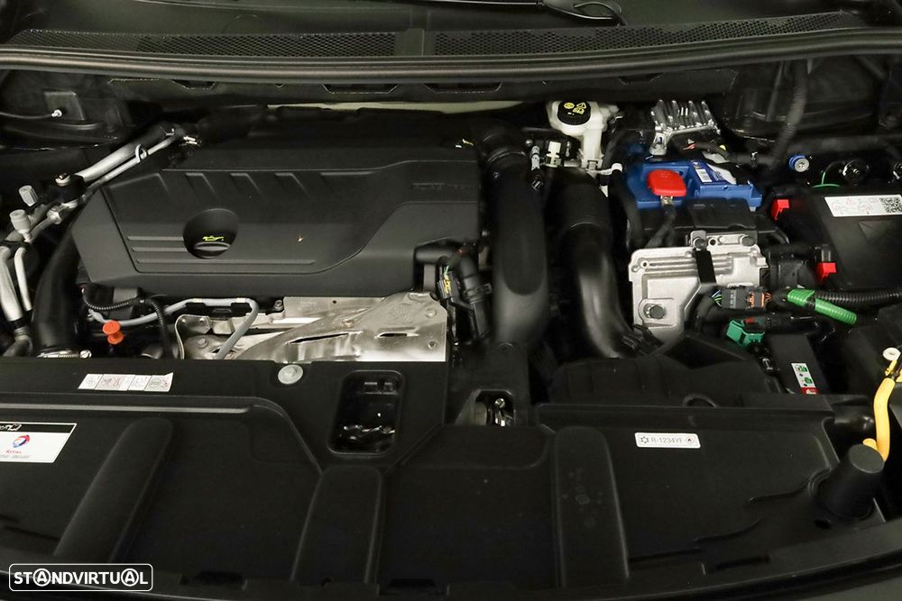 Peugeot 3008 1.6 Hybrid Allure e-EAT8 - 26