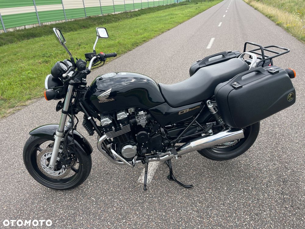 Honda CB - 4