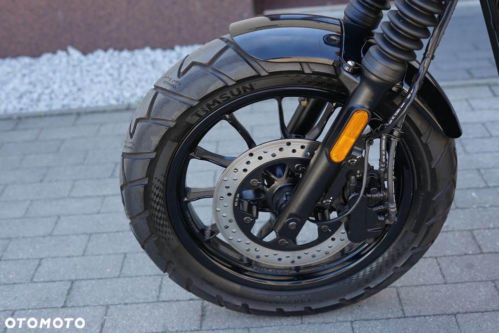 Hyosung GV - 32