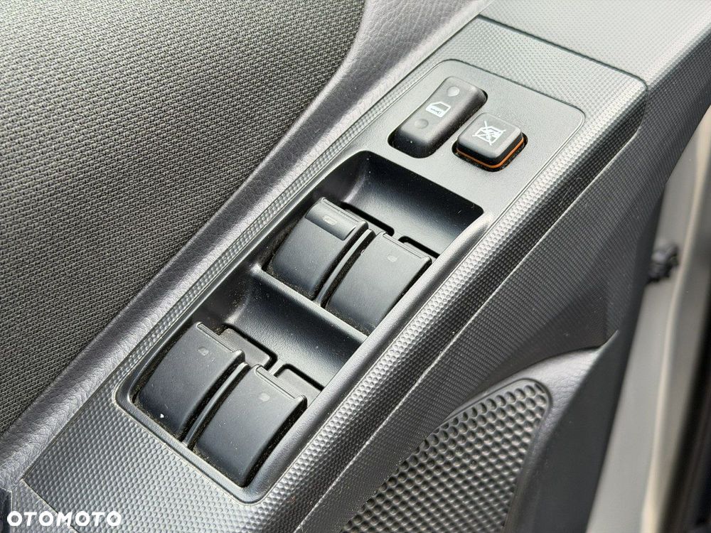 Toyota Corolla Verso - 19