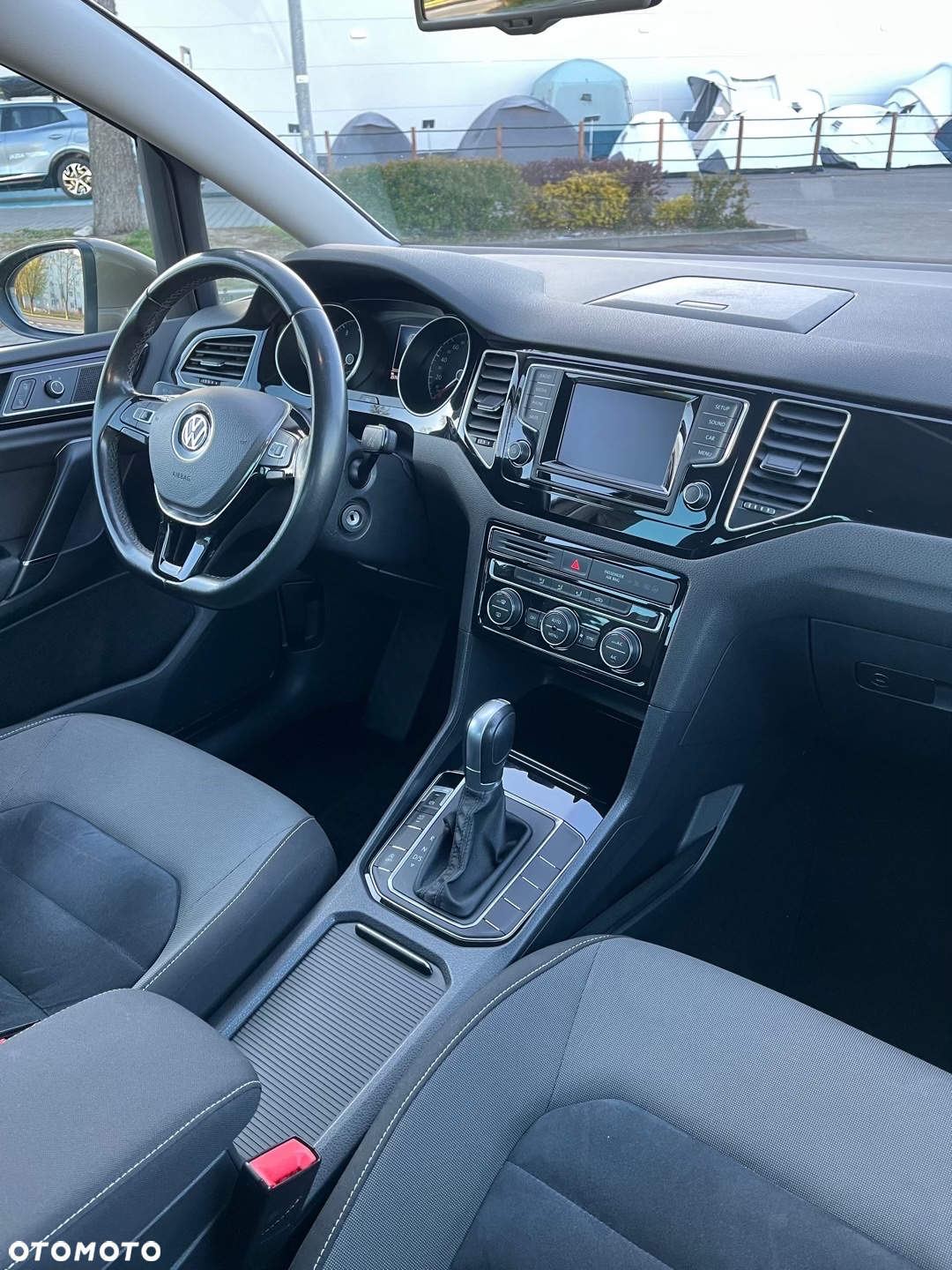 Volkswagen Golf Sportsvan 1.2 TSI (BlueMotion Technology) DSG Comfortline - 31