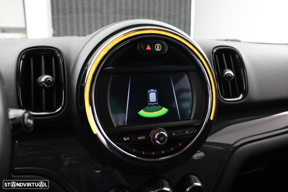 MINI Countryman Cooper D - 20