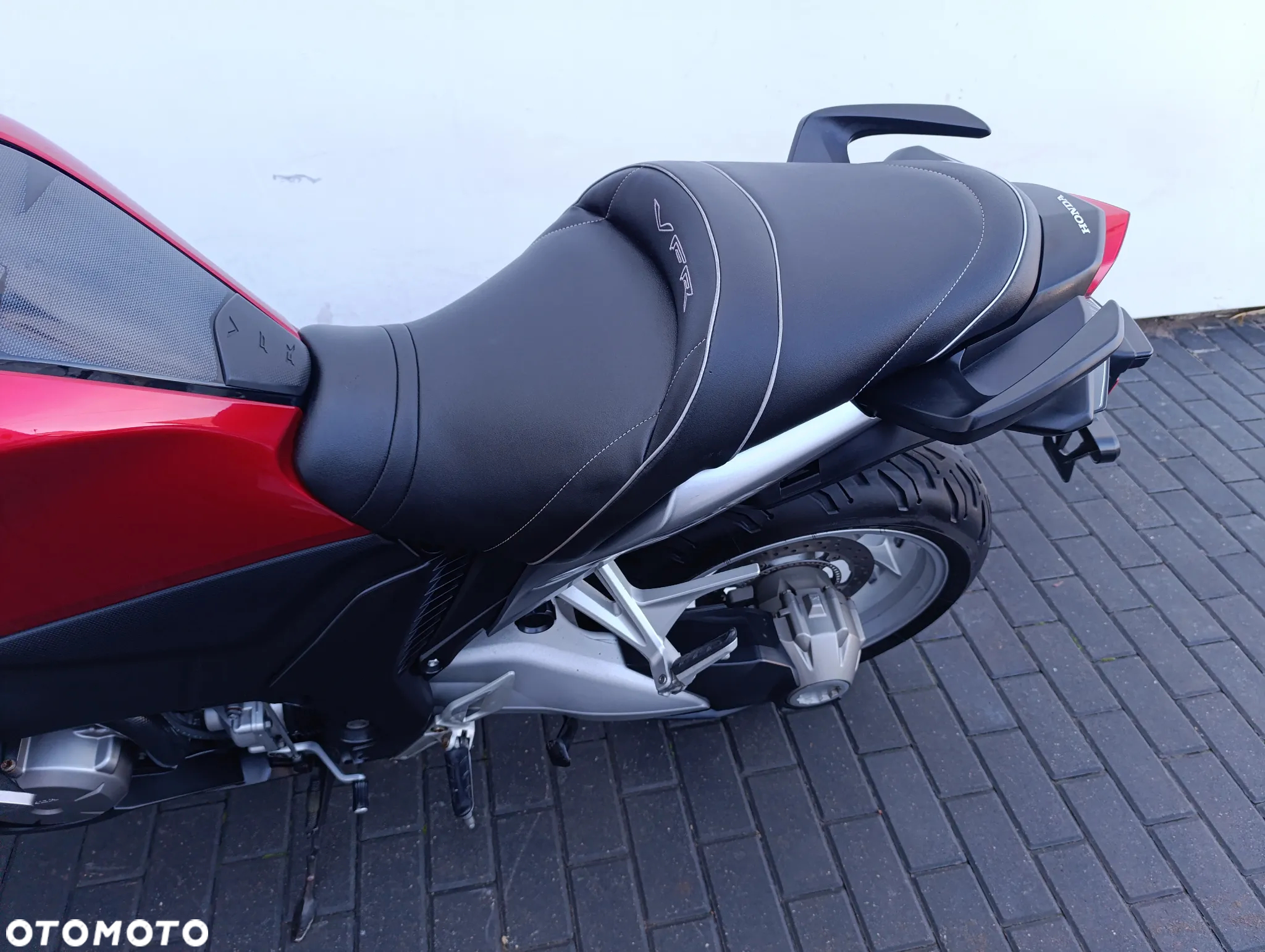 Honda VFR - 15
