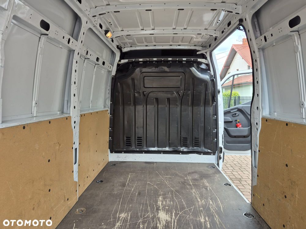 Opel Movano - 18